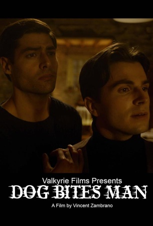 Собака кусает человека